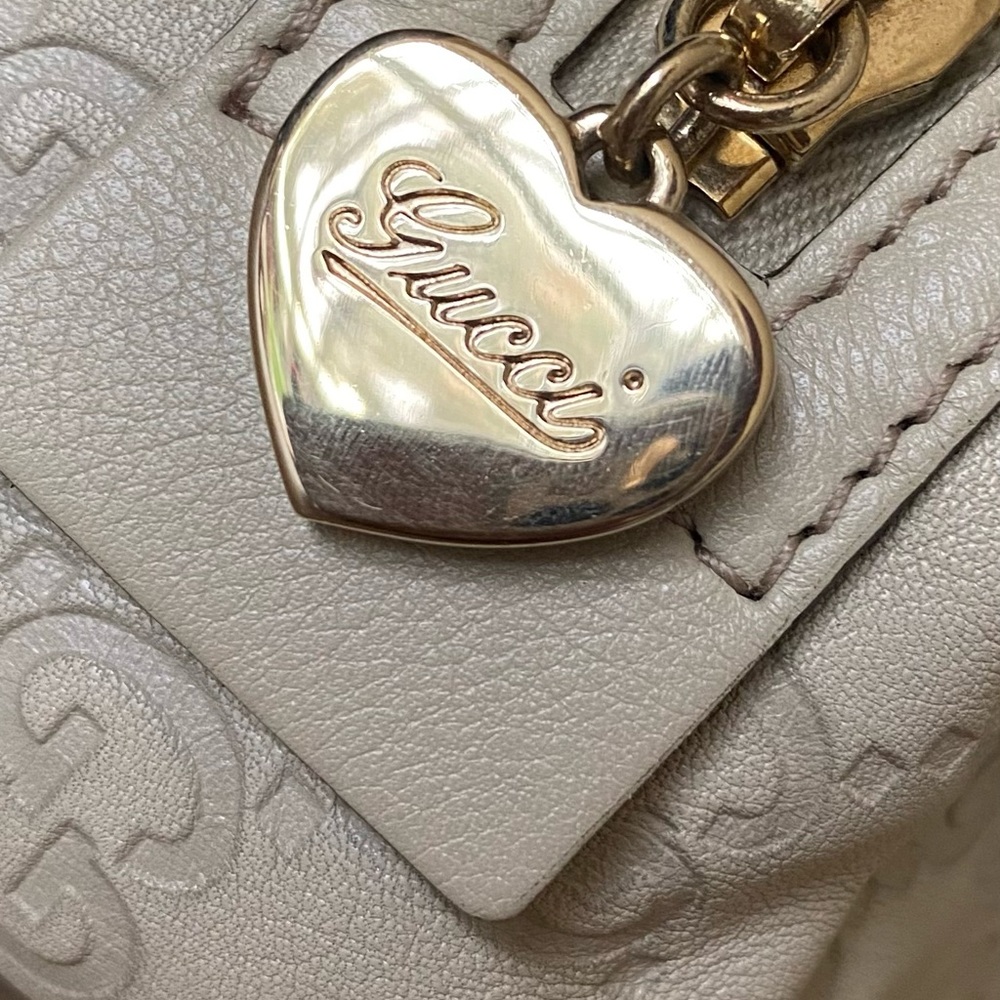 Gucci Leather Cosmetic Makeup Pouch - Picture 13 of 14